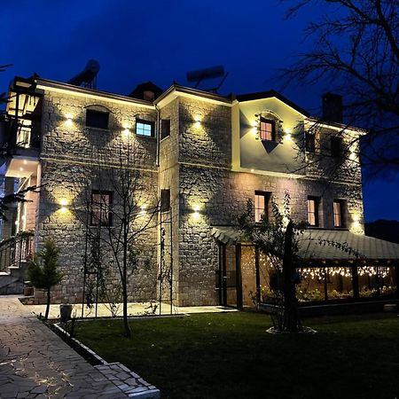 Bujtina Liana Voskopoje Hotell Eksteriør bilde